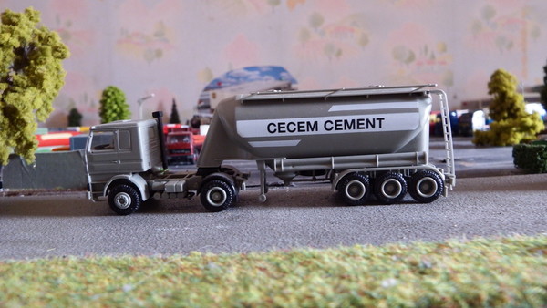 Camions Miniatures